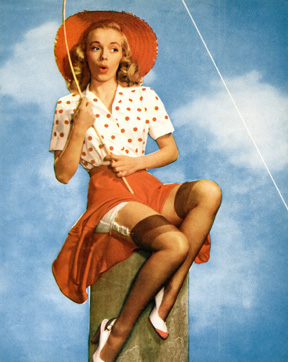 bayelvpinup.jpg